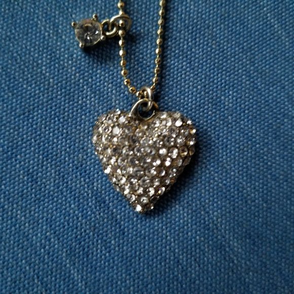 Betsey Johnson Pavé Stone Heart Necklace - EPC - Picture 2 of 11